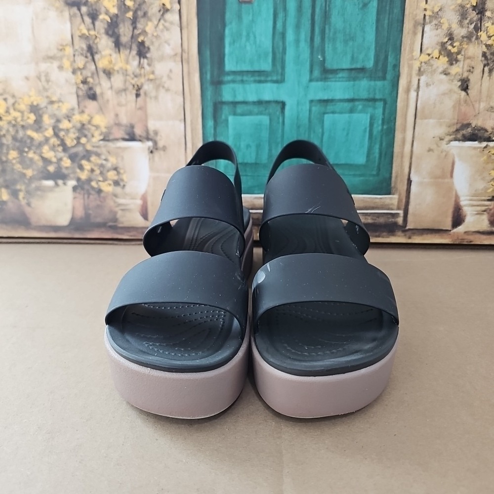 Crocs Brooklyn Low Wedge Sandal Size 9 Black / Mushroom Tan Platform - Picture 2 of 8